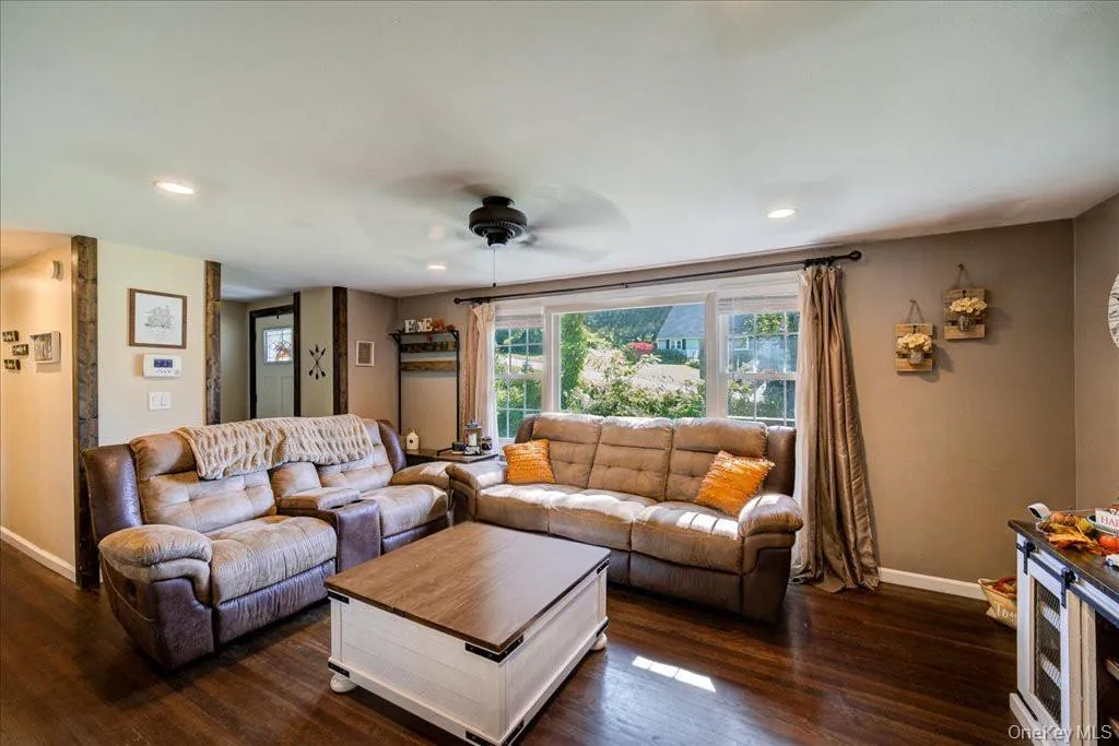 63 Martin Road Pleasant Valley NY 12569