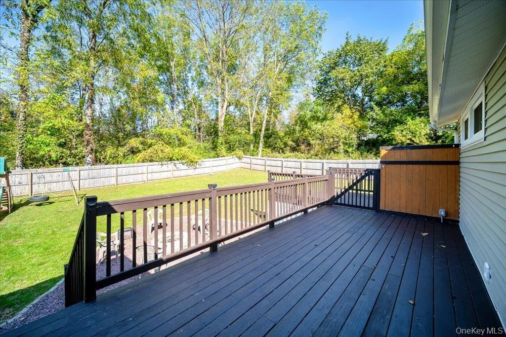 63 Martin Road Pleasant Valley NY 12569