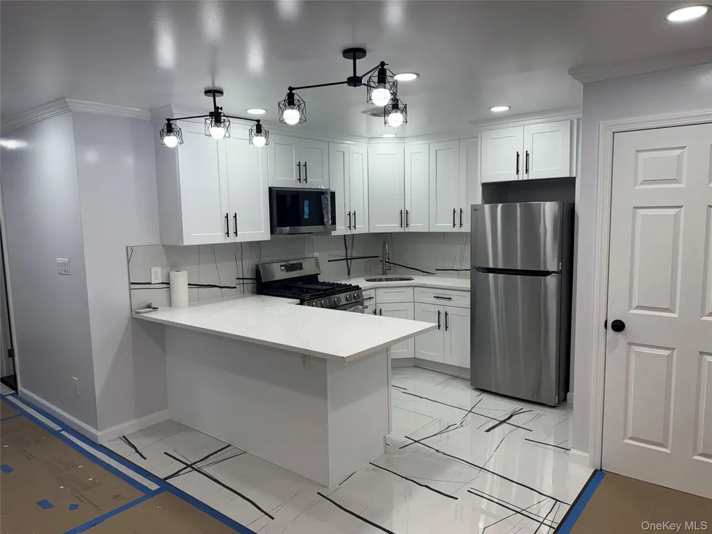419 Milford Street Brooklyn NY 11208