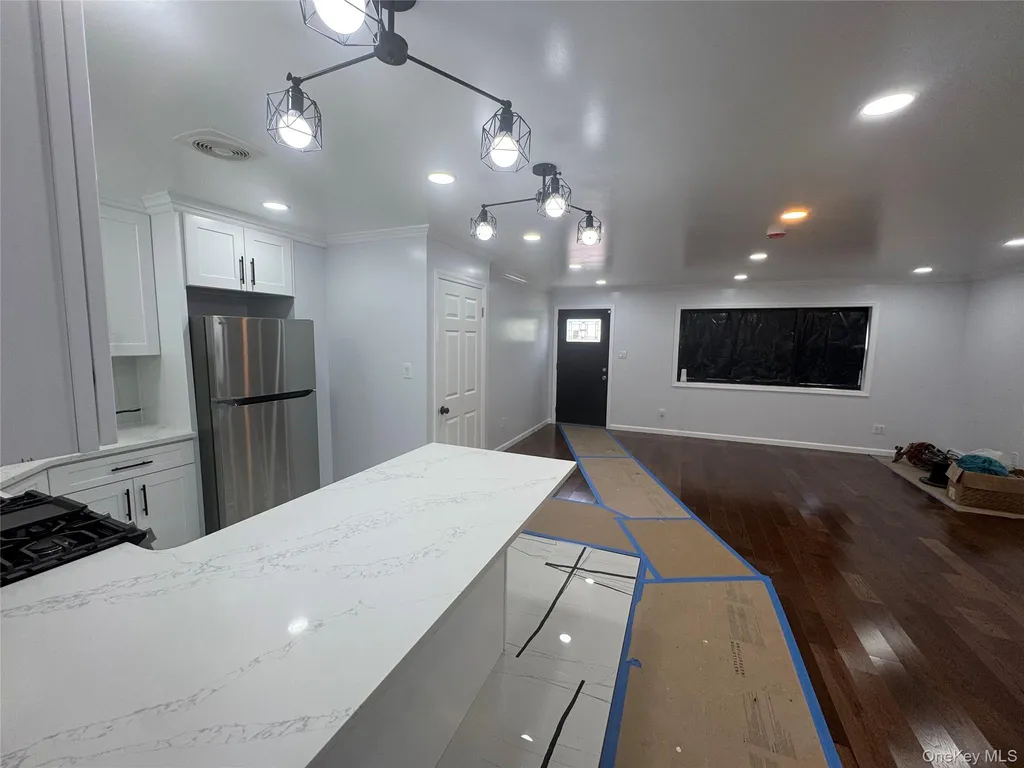 419 Milford Street Brooklyn NY 11208