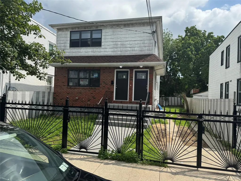 419 Milford Street Brooklyn NY 11208