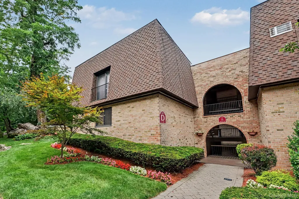 352 Central Park Avenue Scarsdale NY 10583
