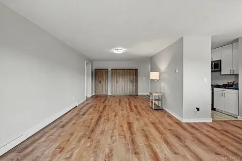 352 Central Park Avenue Scarsdale NY 10583