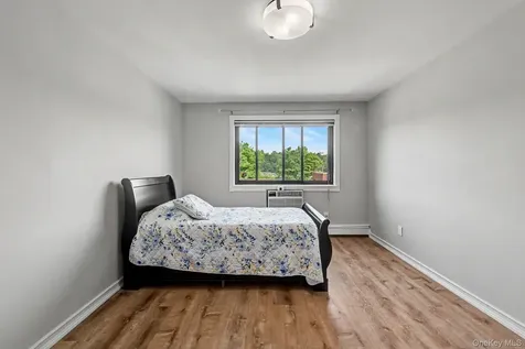 352 Central Park Avenue Scarsdale NY 10583