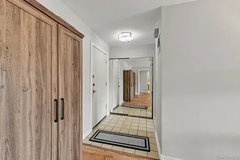 352 Central Park Avenue Scarsdale NY 10583