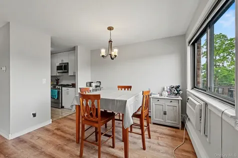 352 Central Park Avenue Scarsdale NY 10583
