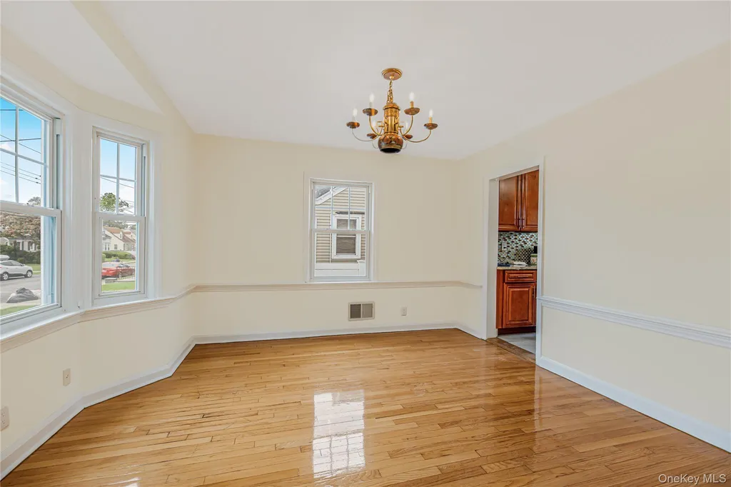 53 Holly Street Yonkers NY 10704