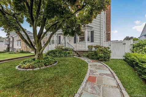 53 Holly Street Yonkers NY 10704
