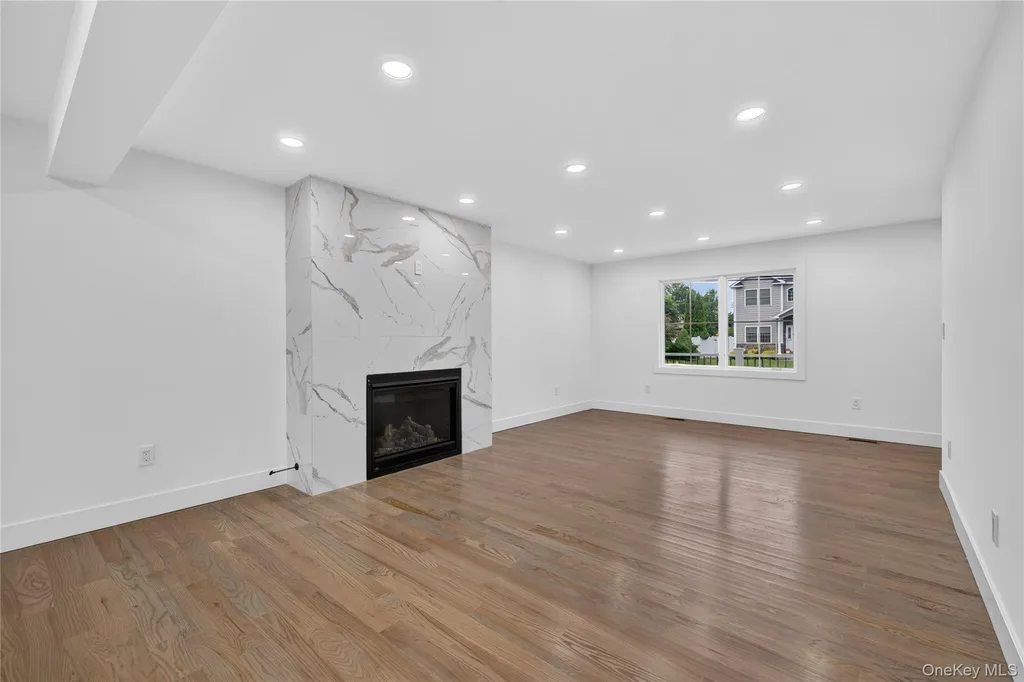 238 N Oak Street Massapequa NY 11758