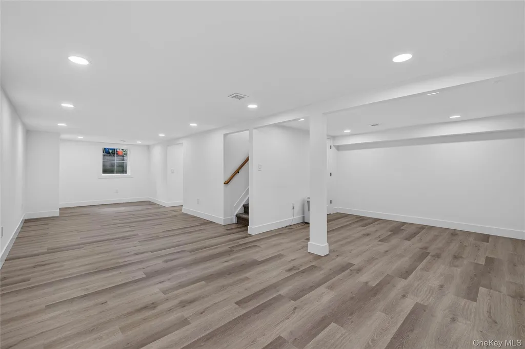 238 N Oak Street Massapequa NY 11758