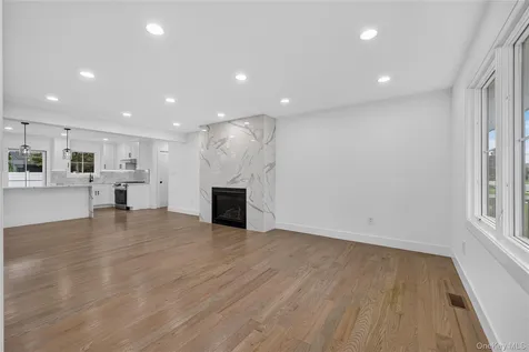238 N Oak Street Massapequa NY 11758