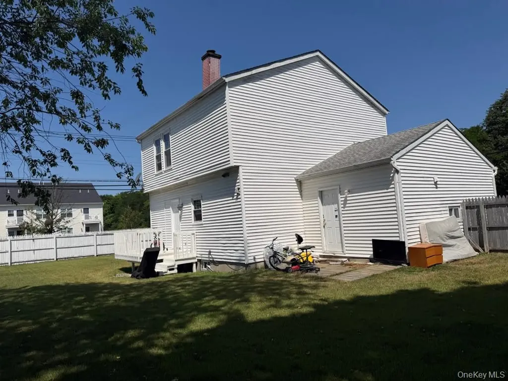 2 E Elm Street Central Islip NY 11722