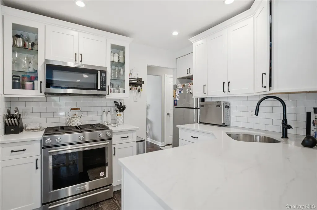 3956 Wicks Avenue Seaford NY 11783