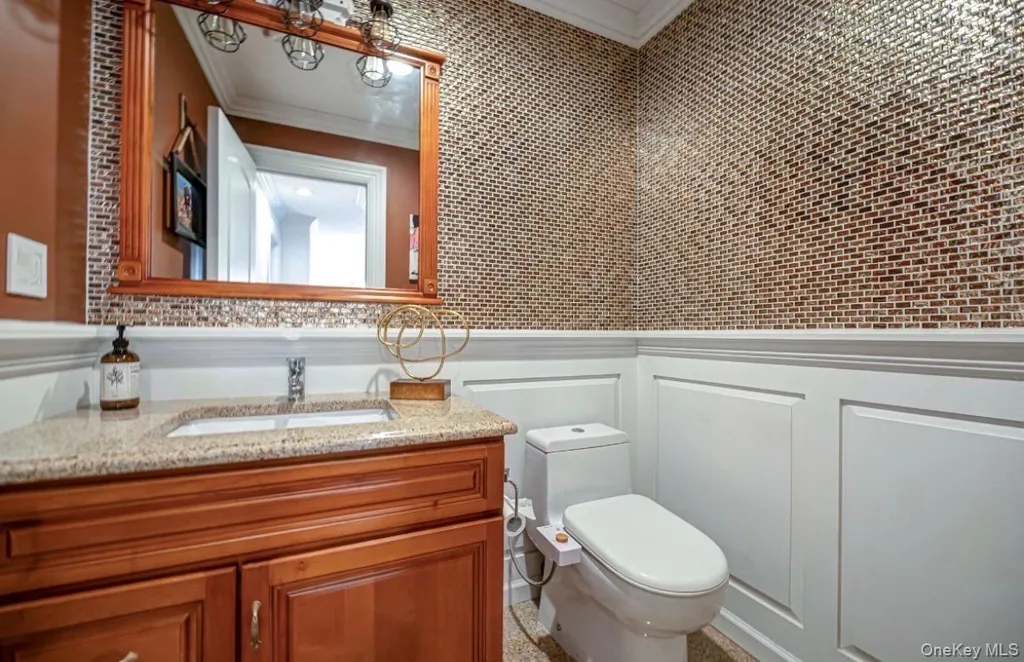 441 E Broadway Long Beach NY 11561
