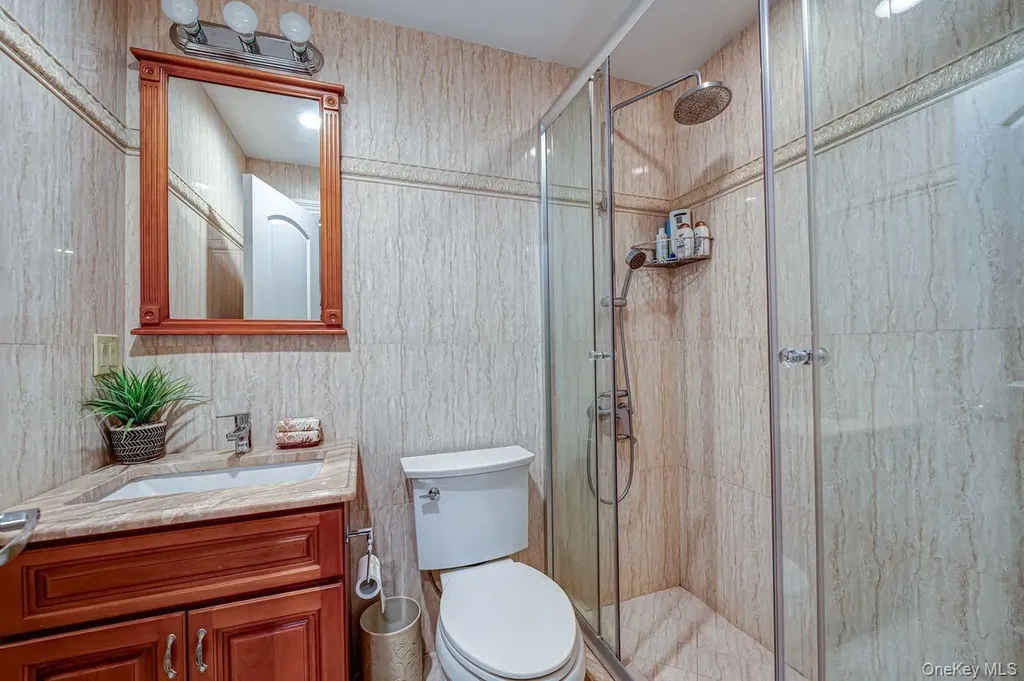 441 E Broadway Long Beach NY 11561