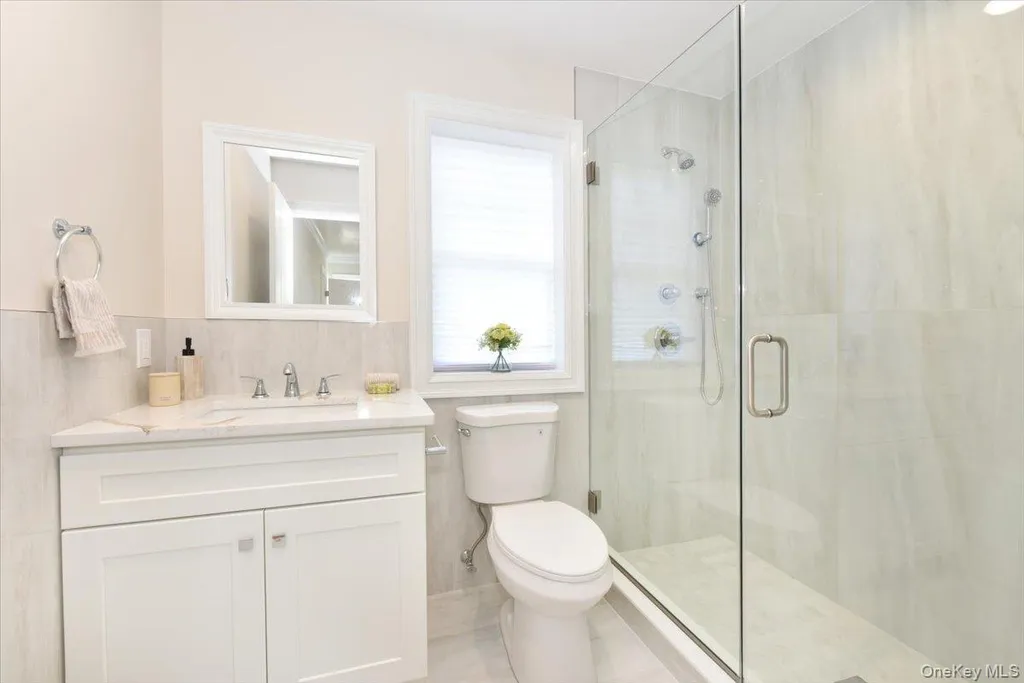 44 Bell Street Valley Stream NY 11580