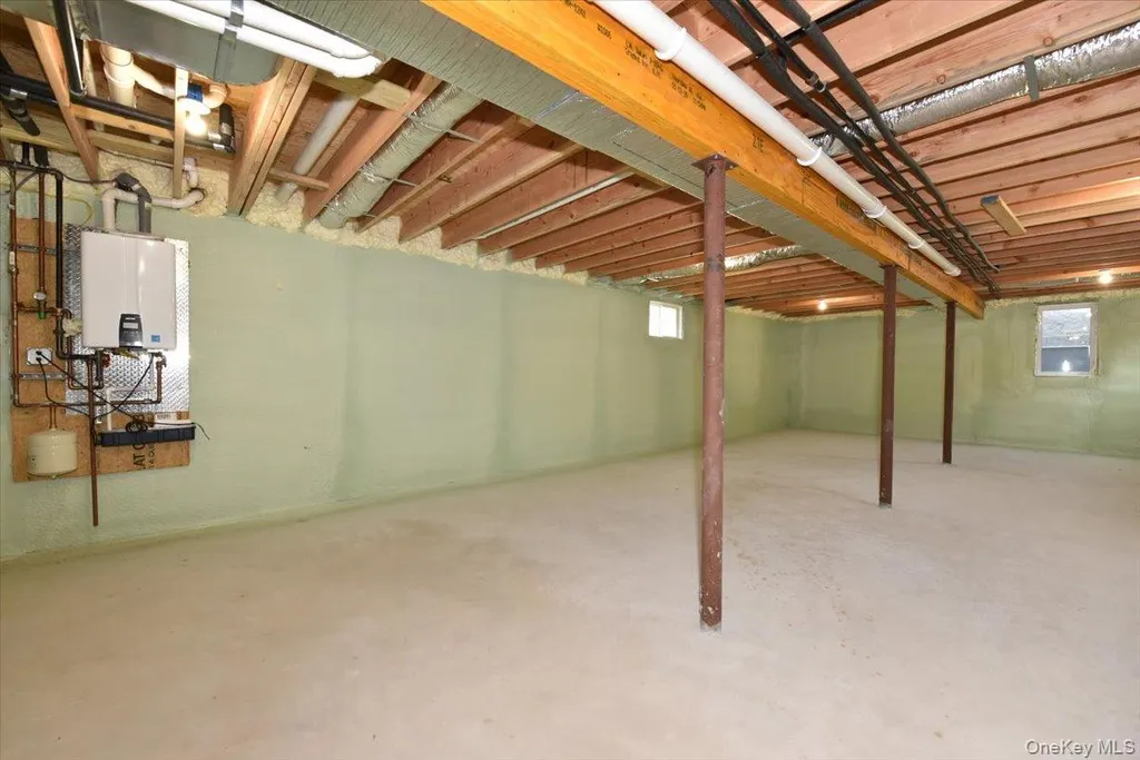 44 Bell Street Valley Stream NY 11580