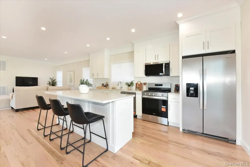 44 Bell Street Valley Stream NY 11580