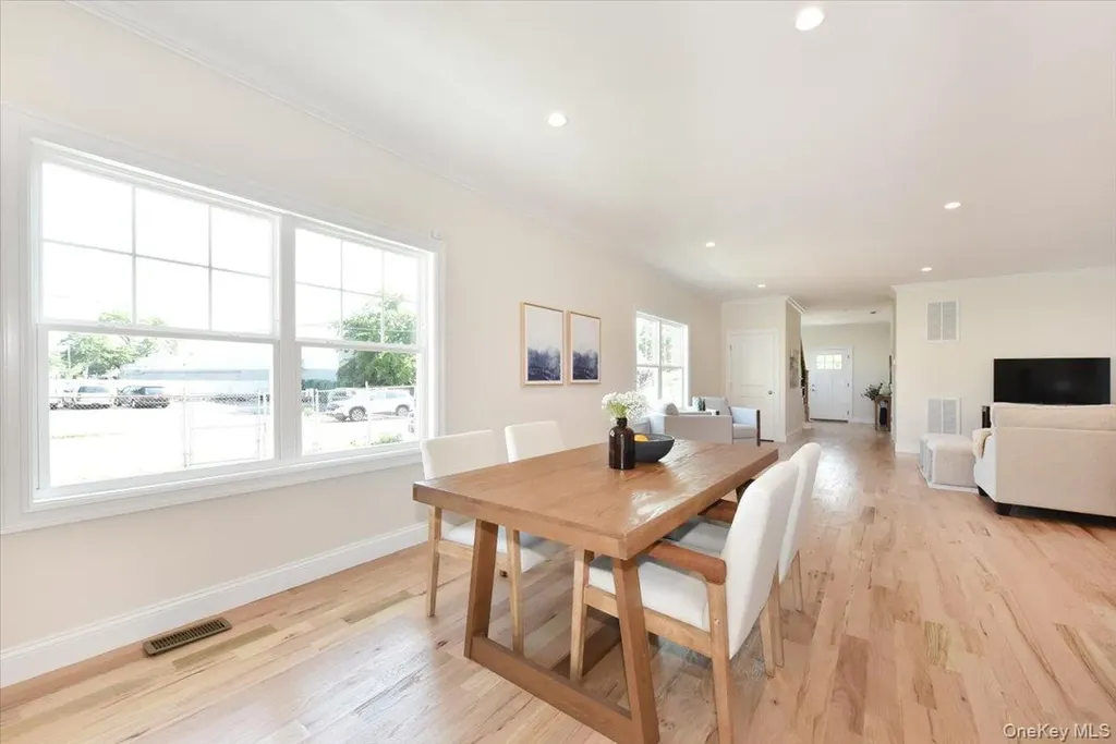 44 Bell Street Valley Stream NY 11580