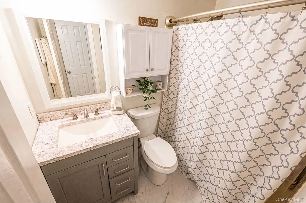 855 Skyline Drive Coram NY 11727