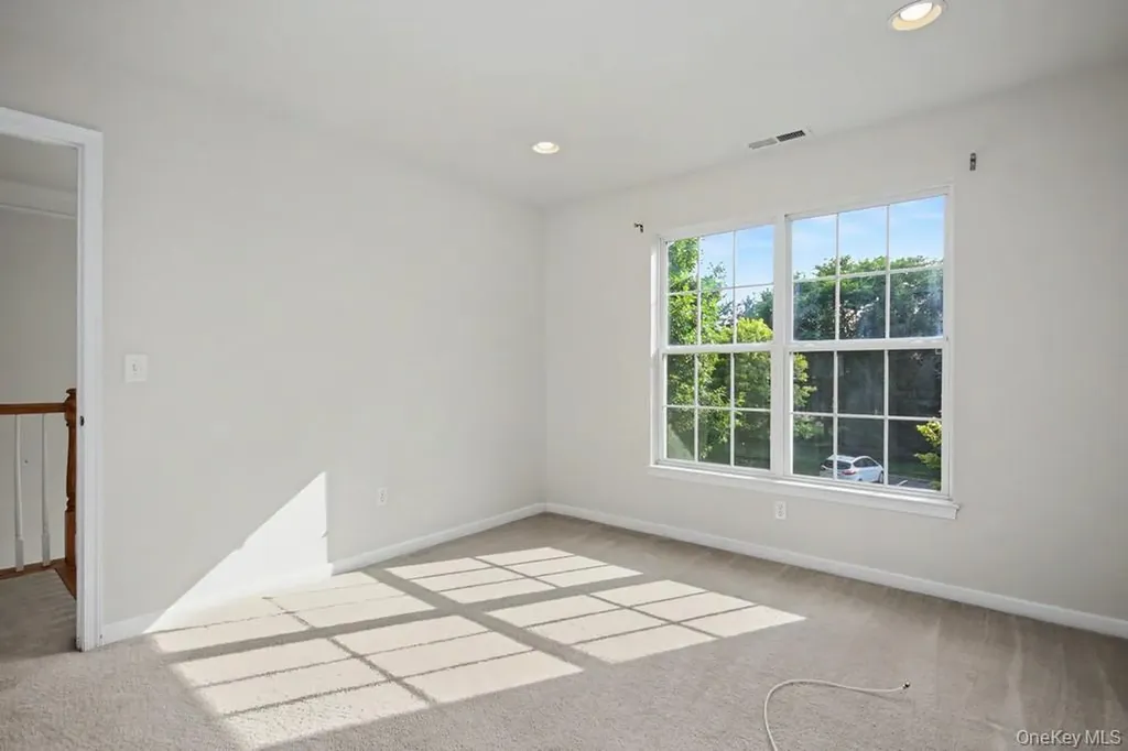 427 Vassar Place Fishkill NY 12524