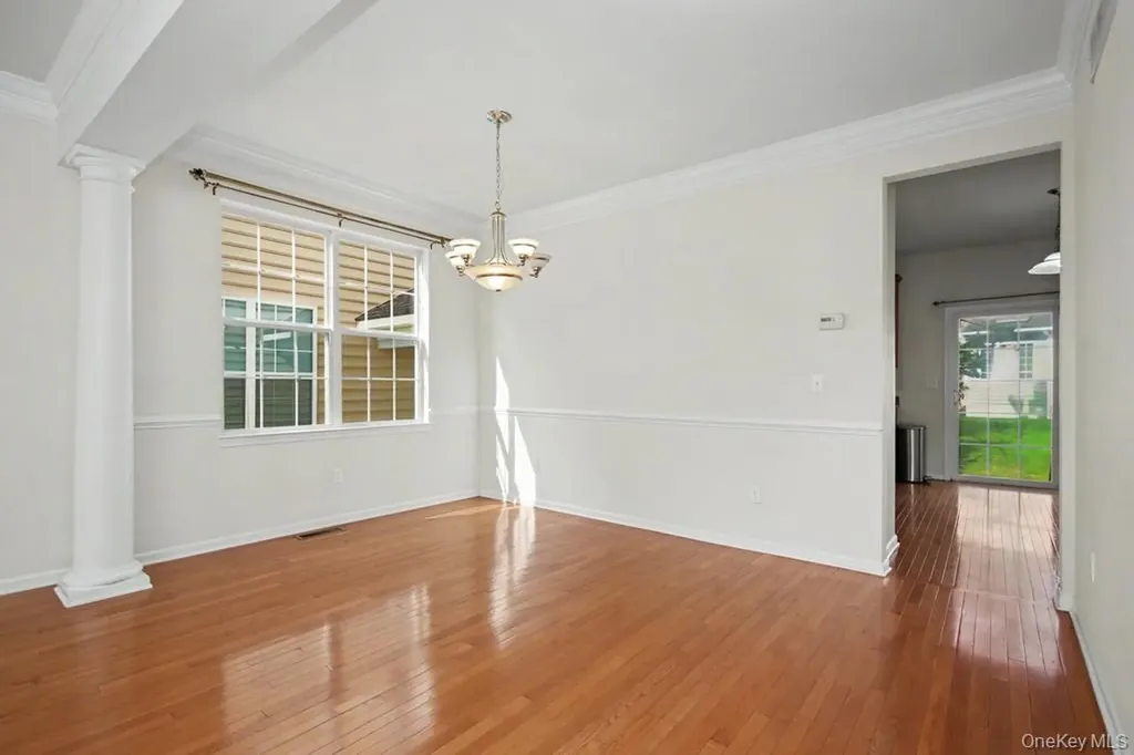 427 Vassar Place Fishkill NY 12524
