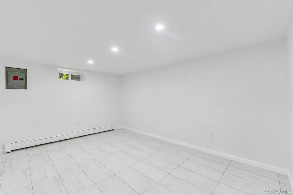 61 Herbert Circle Patchogue NY 11772
