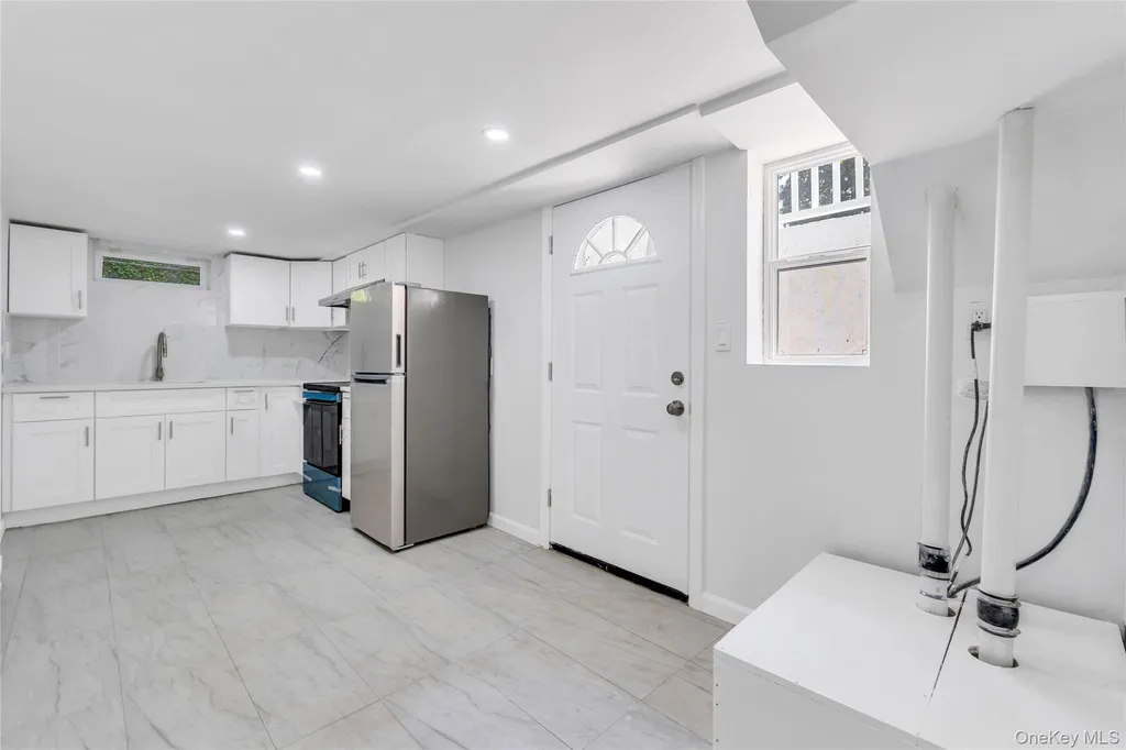 61 Herbert Circle Patchogue NY 11772