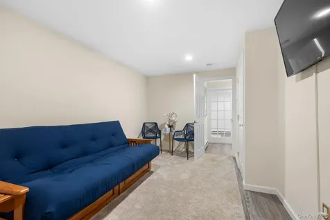 128 Apple Hill Road Brewster NY 10509