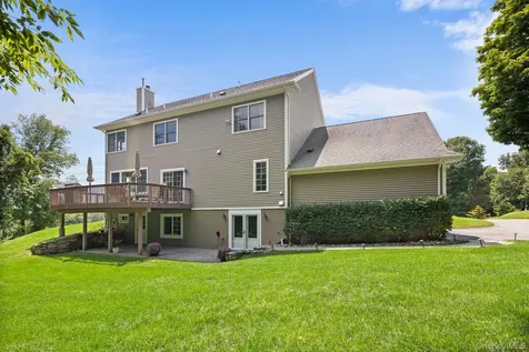 128 Apple Hill Road Brewster NY 10509