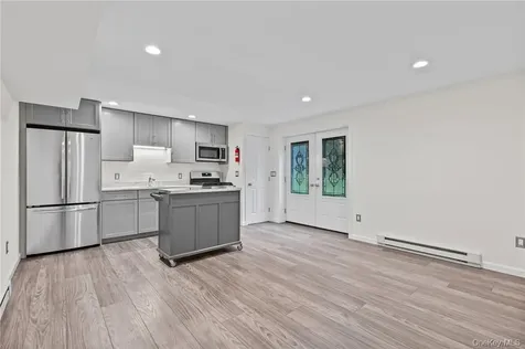 128 Apple Hill Road Brewster NY 10509