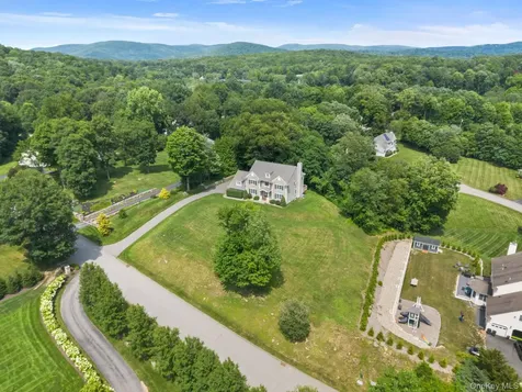 128 Apple Hill Road Brewster NY 10509