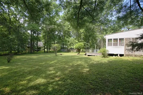 16 Elizabeth Drive Tivoli NY 12583