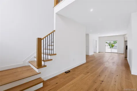 45 Glade Lane Levittown NY 11756