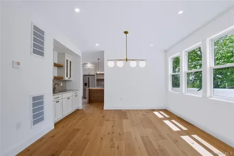 45 Glade Lane Levittown NY 11756
