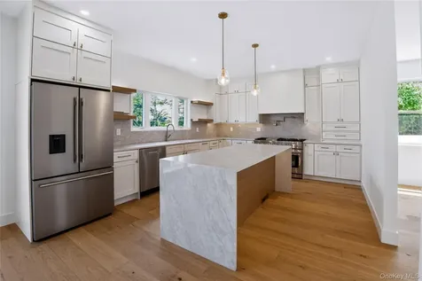 45 Glade Lane Levittown NY 11756