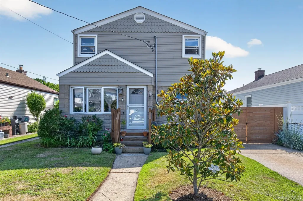 120 Bert Avenue Westbury NY 11590