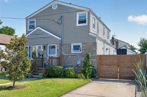 120 Bert Avenue Westbury NY 11590