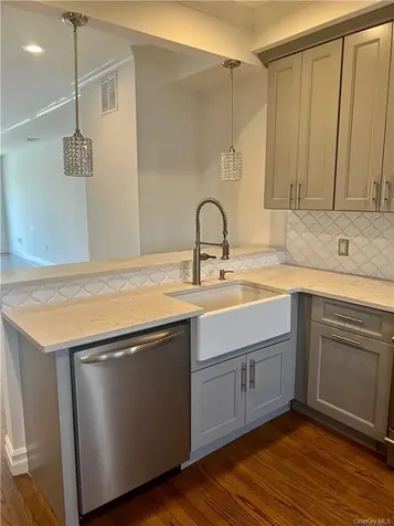 240-250 Pelham Road New Rochelle NY 10805