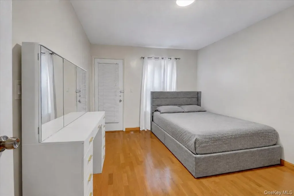 2066 Cicero Avenue Bronx NY 10473