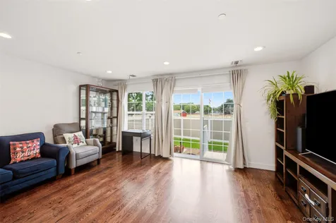 723 Carman Avenue Westbury NY 11590