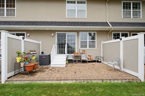 723 Carman Avenue Westbury NY 11590
