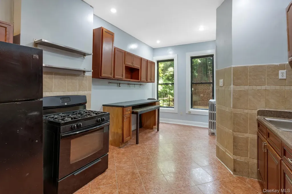 1281 Nostrand Avenue Brooklyn NY 11226