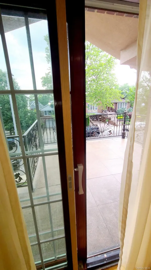 64-47 Dieterle Crescent Rego Park NY 11374