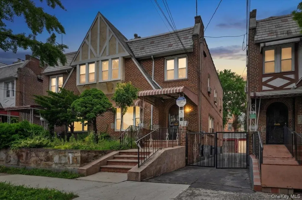 3236 Fish Avenue Bronx NY 10469