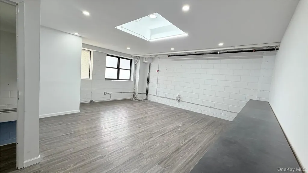 33-54 Farrington Street Flushing NY 11354