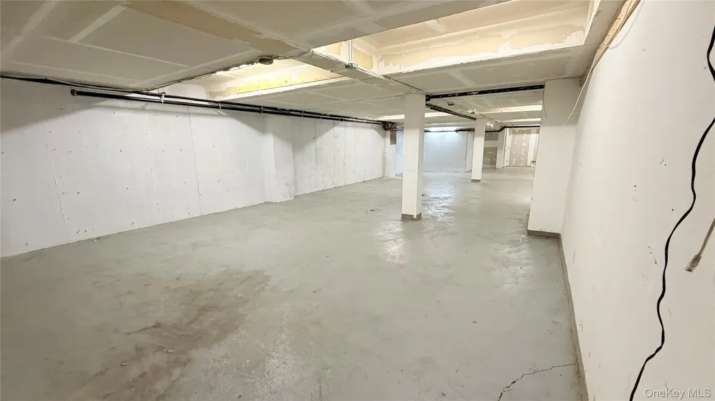 33-54 Farrington Street Flushing NY 11354
