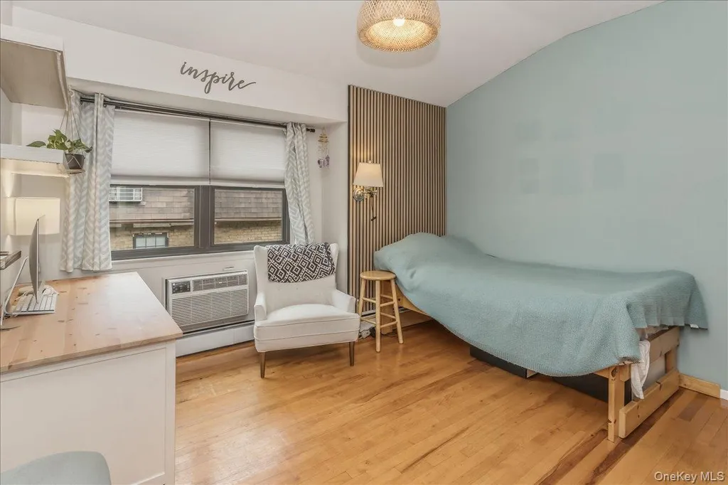 6117 231st Street Oakland Gardens NY 11364