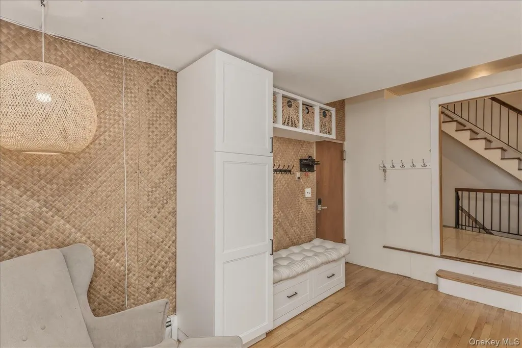 6117 231st Street Oakland Gardens NY 11364