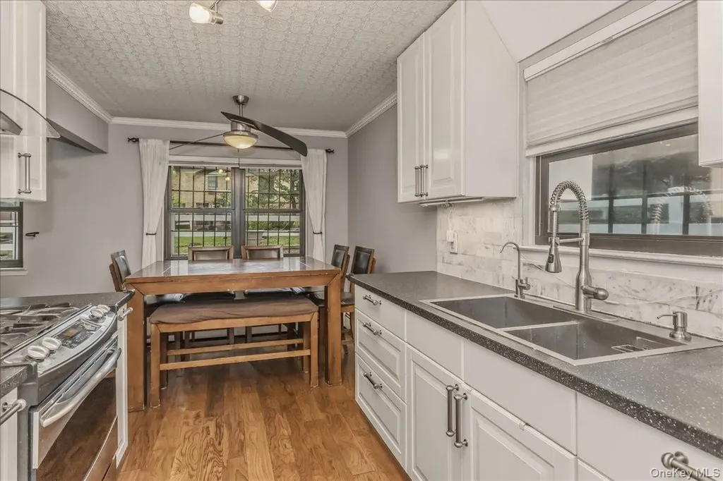 6117 231st Street Oakland Gardens NY 11364